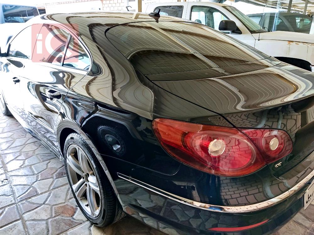 فولكسفاغن باسات CC